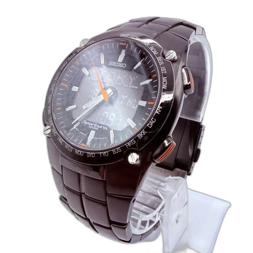 m80896381115 1 bg removed.jpg