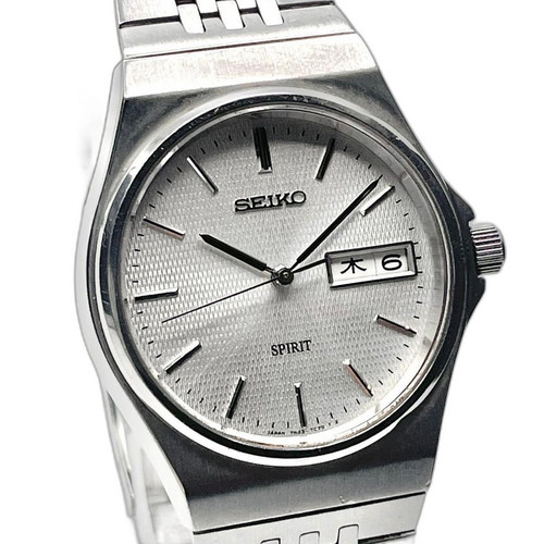 m99345222116 1 bg removed.jpg