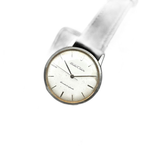 m48666908160 1 bg removed.jpg