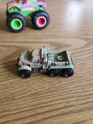 30790dac8bd1.jpg