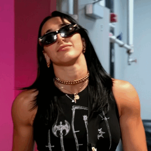 tumblr f340bb6000e23affcc7a81891a71da1f 38f86c9e 540.gif