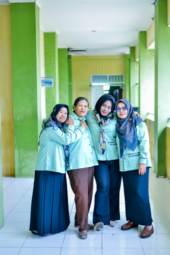 RDN 5855.jpg