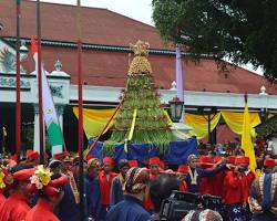 grebeg besar.jpg