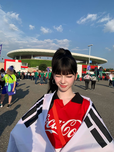 katarinabluu d8e7f71739bc48ab9effc5ae29e745b9.jpg