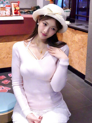 001Vr9FSly1ie2gxh6tl8j60u0140af502.jpg