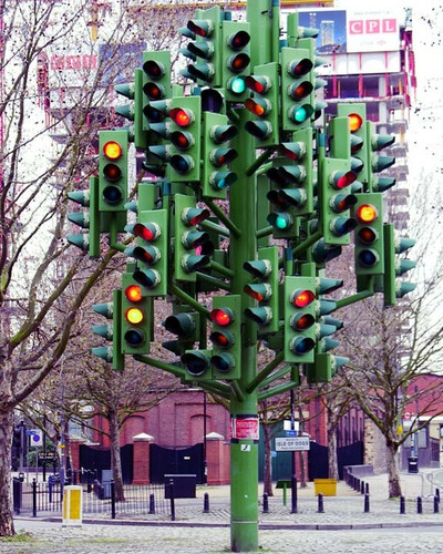 strange sculptures traffic light tree.jpg