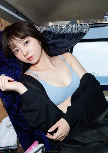 MOMOKAMOMO 51.webp