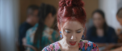 [耀眼].Dazzling.2026.S01E01.2160p.WEB DL.AVC.AAC QHstudIo.mp4 20260612 163300.355.png