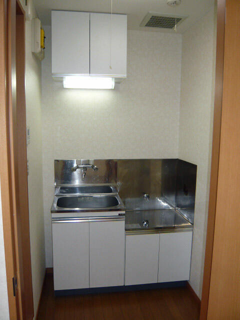 140d11defe70.jpg