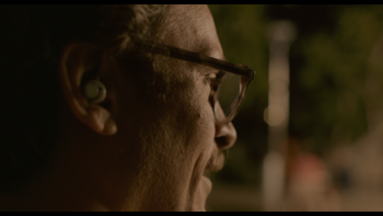 Her.2013.BluRay.1080p.DTS HD.MA.5.1.AVC.REMUX FraMeSToR.0:31:27.optimized=default.width=350.png