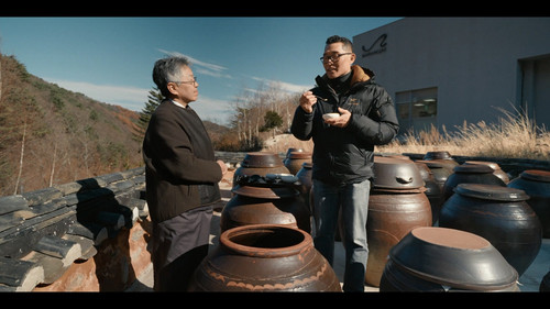 K Everything S01E03 K Food 1080p AMZN WEB DL DDP2 0 H 264 FLUX.mkv 20260613 131757.697.jpg