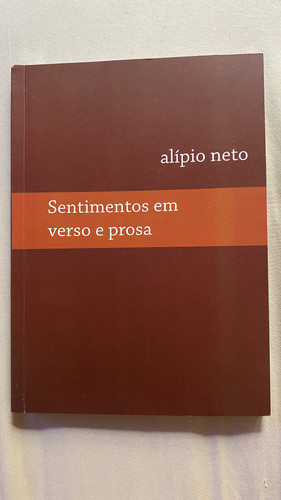 Sentimentos em verso e prosa.jpg
