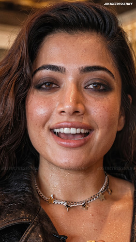 rashmika 789563226804.jpg