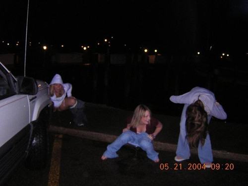 9325265 drunk pissers 52 880x660.jpg