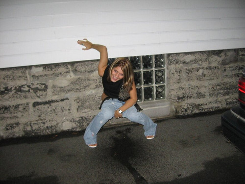 9325315 drunk pissers 102 880x660.jpg