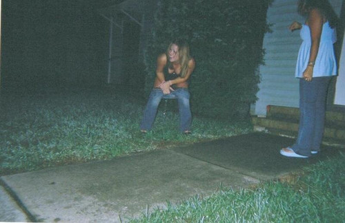 9325290 drunk pissers 77 880x660.jpg