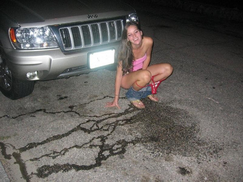 9325298 drunk pissers 85 880x660.jpg