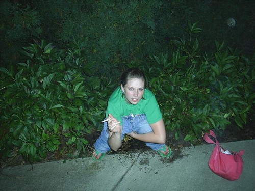 9325313 drunk pissers 100 880x660.jpg