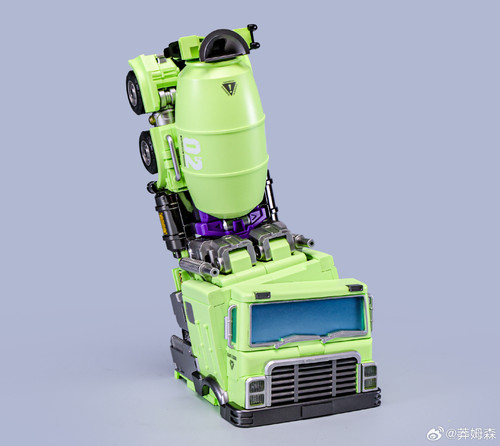 Mecha Invasion Giant Legion G1 Devastator Upgrade Kit 15.jpg