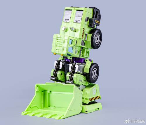 Mecha Invasion Giant Legion G1 Devastator Upgrade Kit 17.jpg