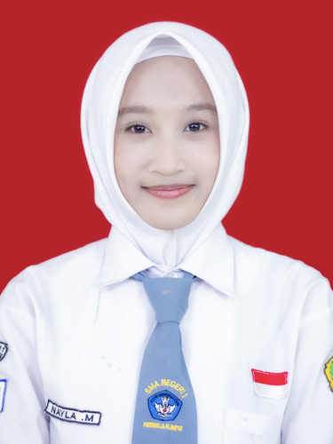 NAYLA MAULIDA.jpg
