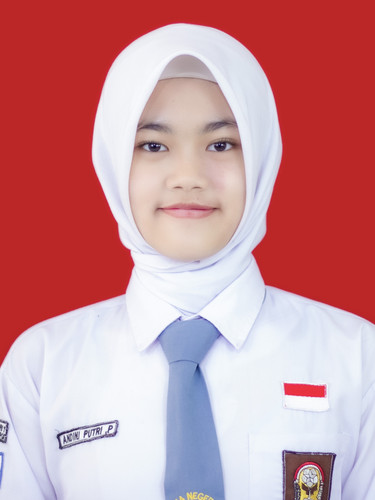 ANDINI PUTRI P.jpg