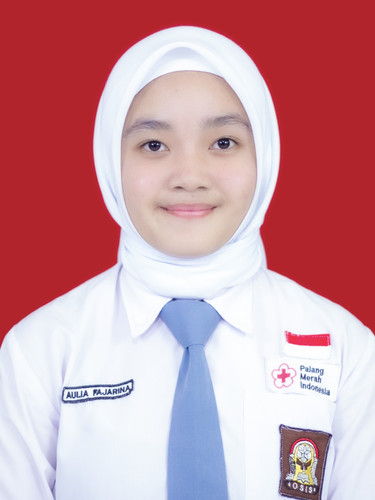 AULIA FAJARINA.jpg