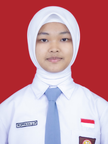 ROFFIKHA UTAMI P.jpg