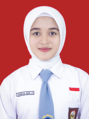 ANNISA NUR O.jpg