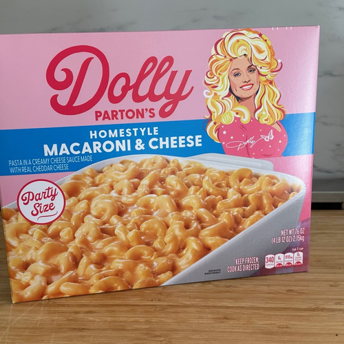 k Edit 2024 05 dolly partion mac and cheese dolly parton mac and cheese 1.jpg