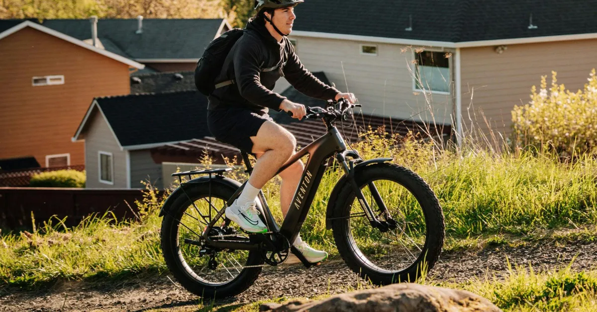 Xe Đạp Điện Aventon Aventure 3: Giảm Sốc Còn 1.799 USD Mùa Lễ Lao Động