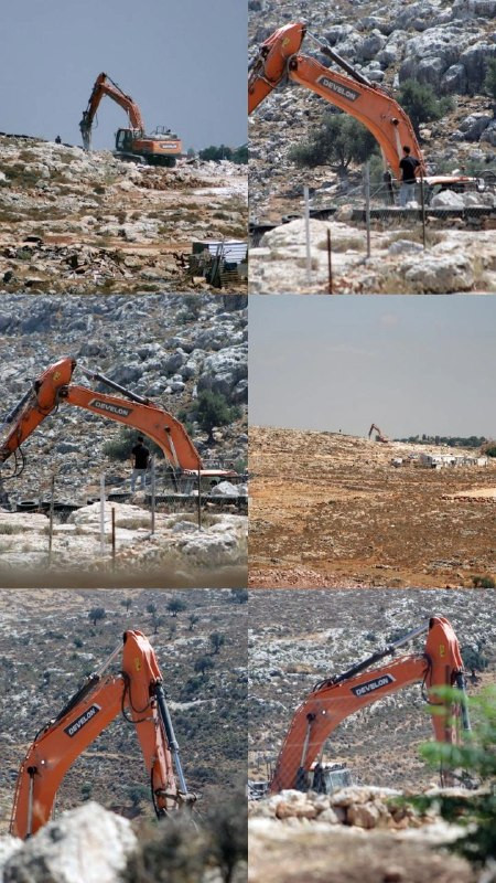 مستوطنون يجرفون مئات الدونمات من أراضي المواطنين بين قريتي دير قديس وخربثا بني حارث غرب مدينة رام الله....
