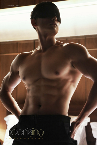 GUAN Vol.02 (10).png