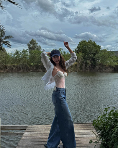 deb333f70f39879e9dc654e827f604b8.jpg
