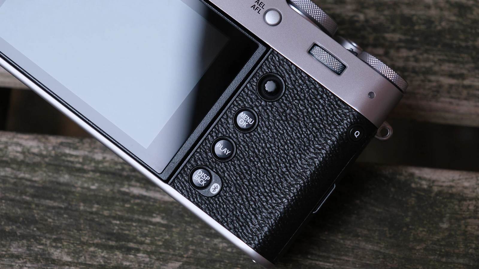 Fujifilm X100VI: Vì sao thống trị top 10 bán chạy Nhật Bản? - Hình 1