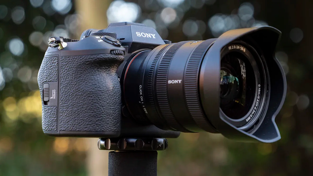 Side view of the Sony A9 III camera with 24-50mm lens attached