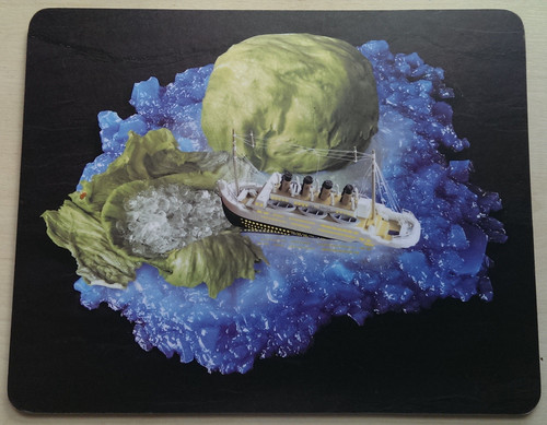 titanic iceburg tablemat.jpg