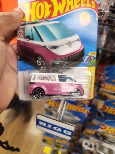 682df0d7fdd6.jpg
