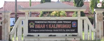nama depan smanka.jpg