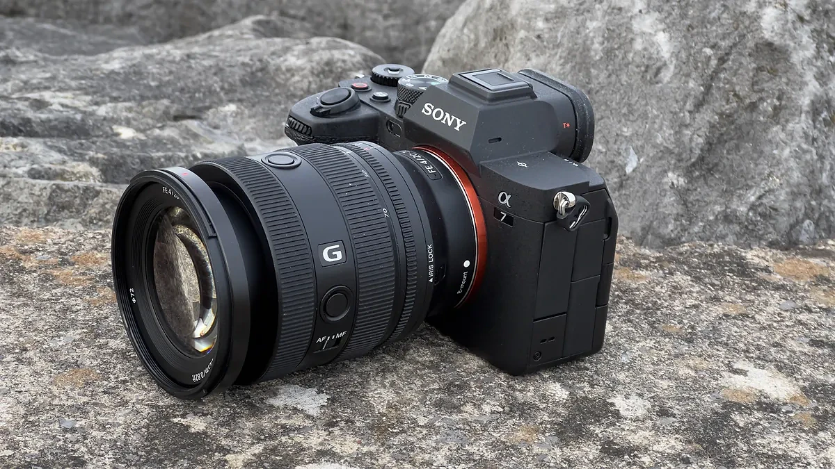 Best Sony lenses for video: Sony FE 20-70mm F4 G