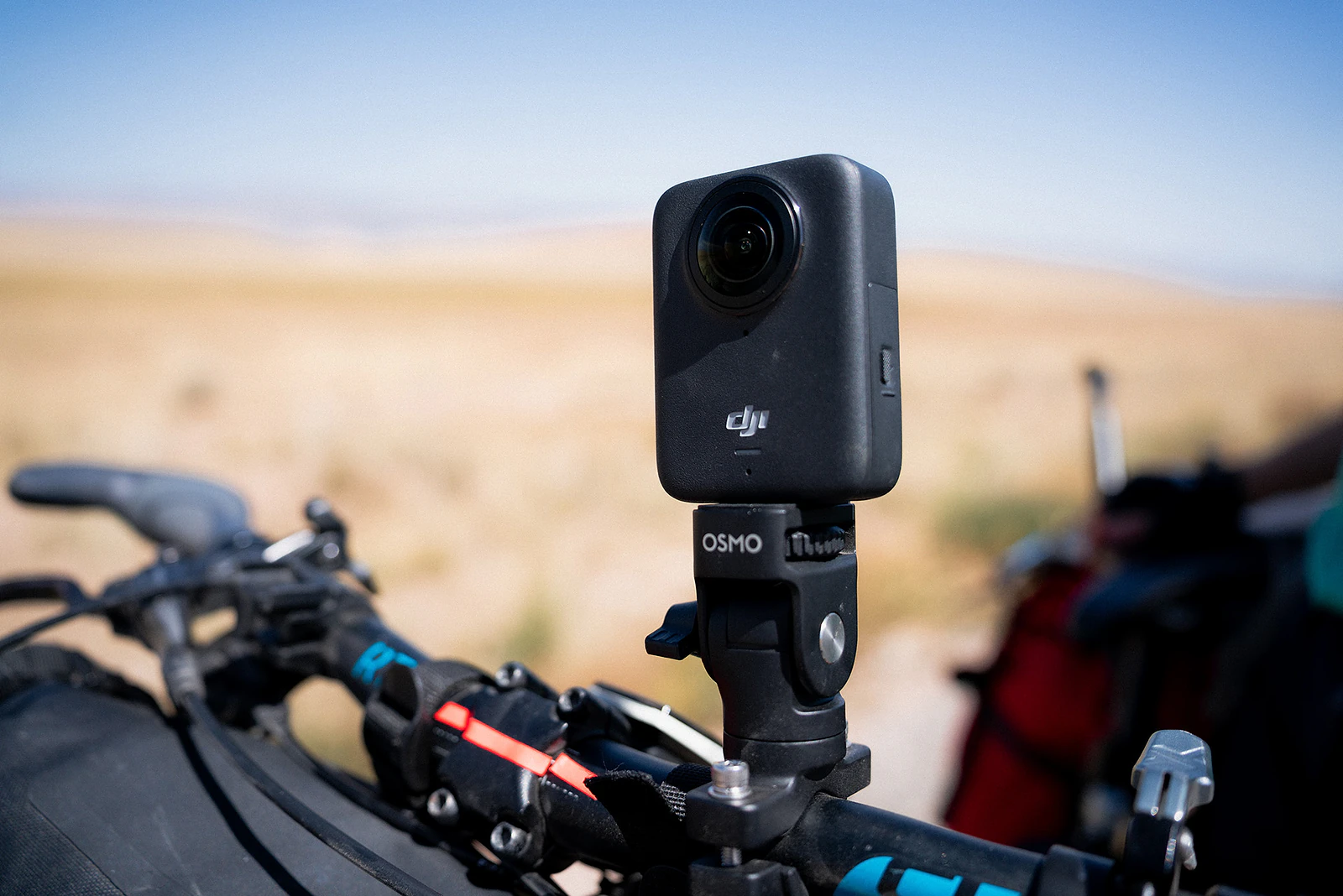 DJI Osmo 360: Review thực tế chuyến bikepacking khắc nghiệt tại Kyrgyzstan - Hình 9