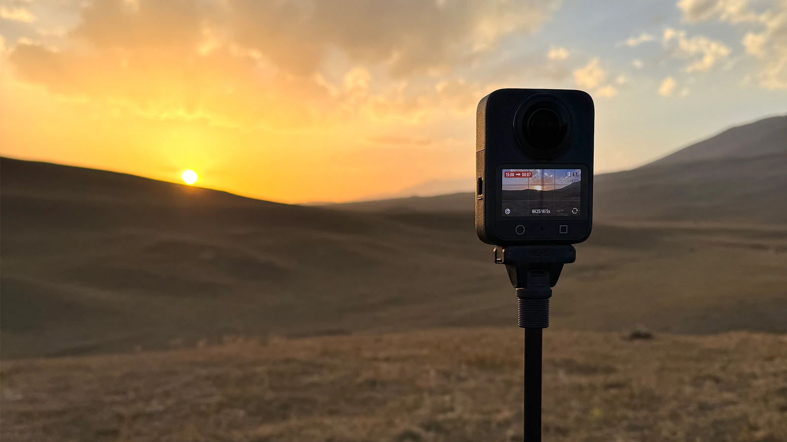 DJI Osmo 360: Review thực tế chuyến bikepacking khắc nghiệt tại Kyrgyzstan - Hình 11