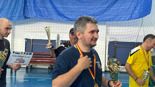 CGFs5E7.md.jpg