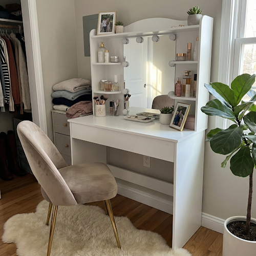 Stylish Vanity Table with Mirror and Lights.png