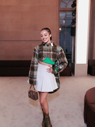 Infiniti, Chase (Louis Vuitton 2027 Cruise Collection Show06).jpg