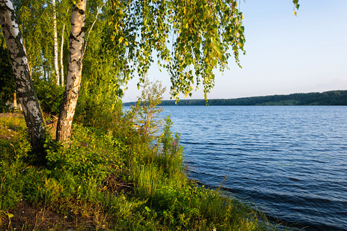 Shore of the river Volga in the morning sun in the town of Plyos, Ivanovo region, Russia..jpg