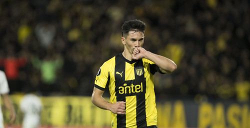 Maxi Silvera Penarol scaled.jpg