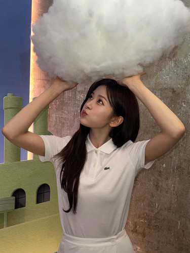  yujin an 1e6539af81da49e28bb1bb585fb10539.jpg