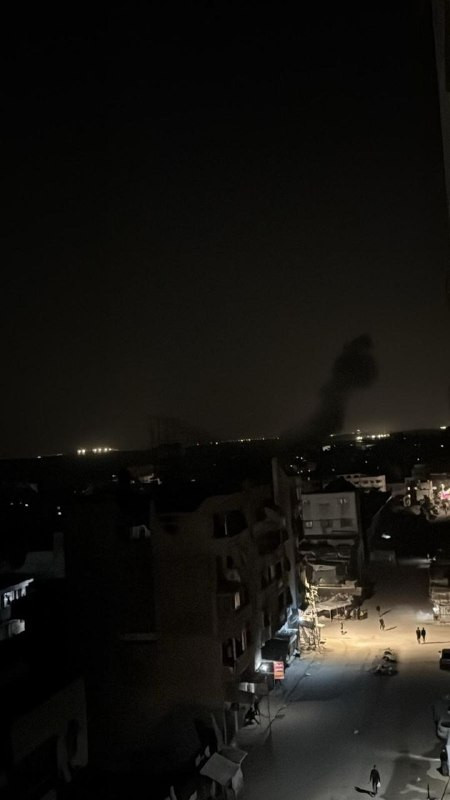 جيش الاحتلال ينفذ عمليات نسف لمبانٍ سكنية شرق حي الشجاعية شرقي مدينة غزة...