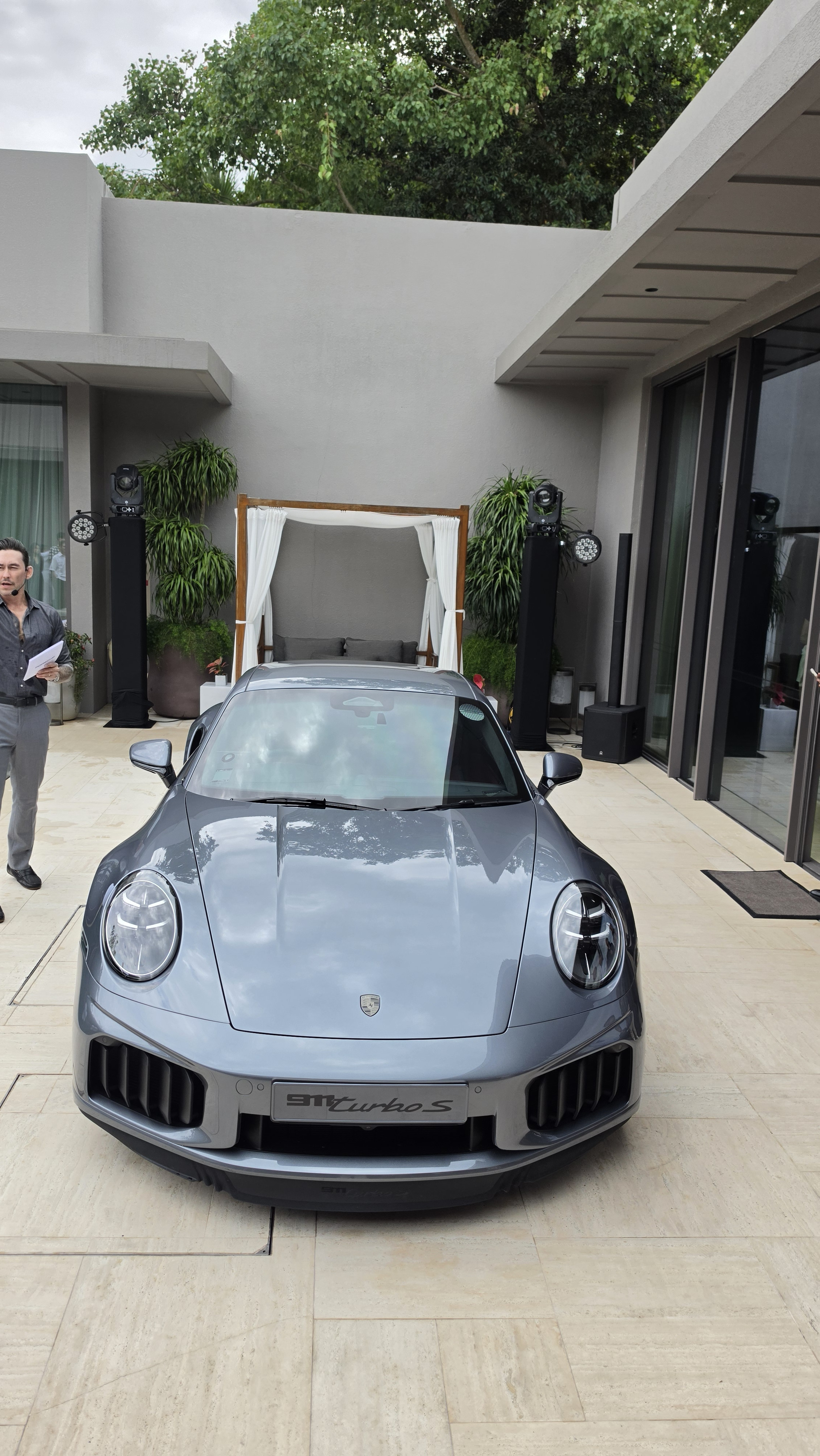Front of the Porsche 911 Turbo S
